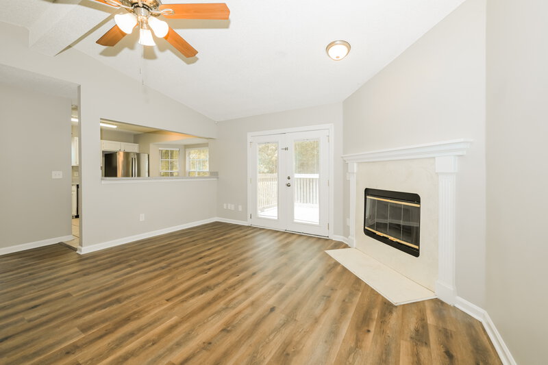 2,230/Mo, 1142 Windy Willows Dr Jacksonville, FL 32225 Living Room View 2