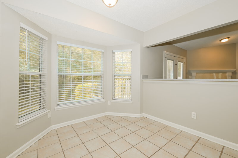2,230/Mo, 1142 Windy Willows Dr Jacksonville, FL 32225 Breakfast Nook View