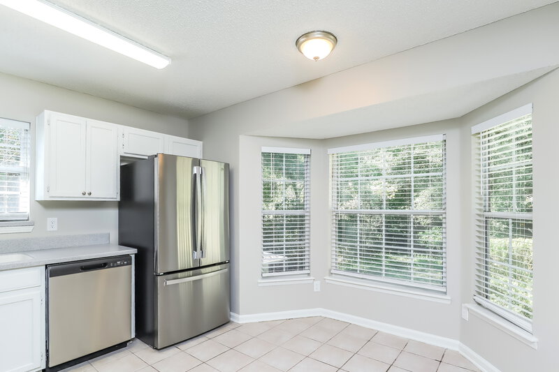 2,890/Mo, 1142 Windy Willows Dr Jacksonville, FL 32225 Kitchen View