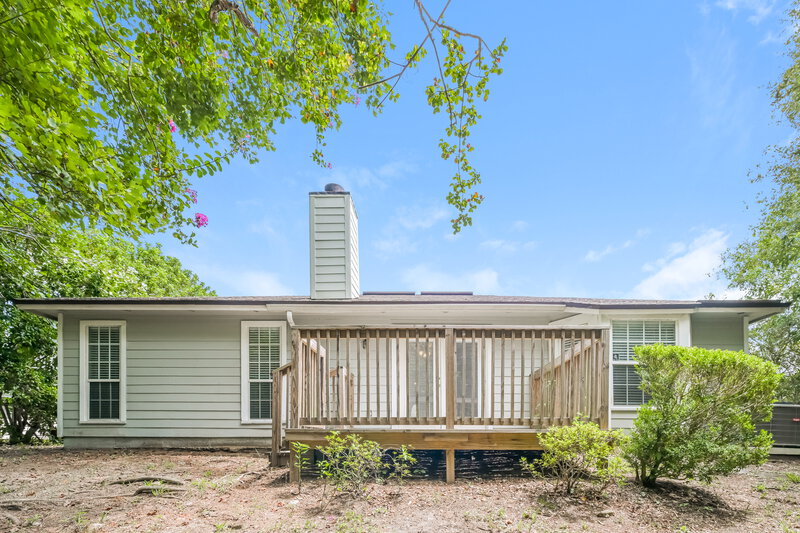 2,230/Mo, 1142 Windy Willows Dr Jacksonville, FL 32225 Rear View