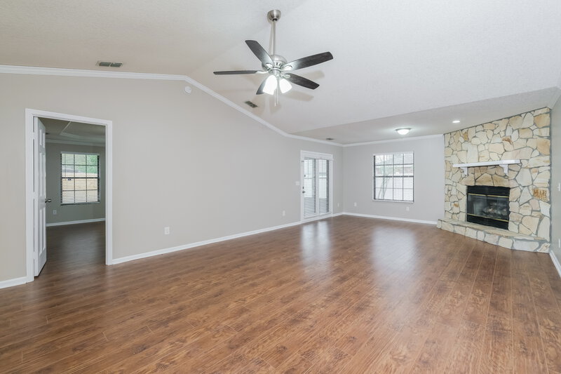 2,650/Mo, 1590 Rain Bird Ct Jacksonville, FL 32225 Living Room View 2