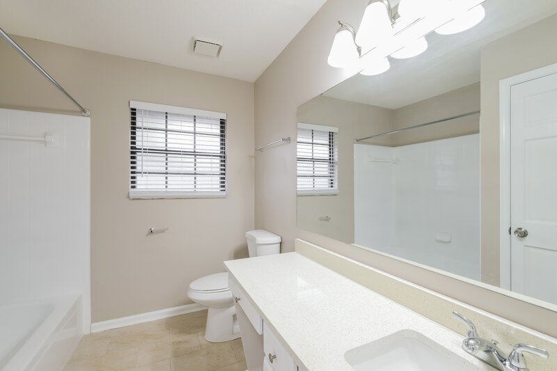 2,650/Mo, 1590 Rain Bird Ct Jacksonville, FL 32225 Bathroom View 2
