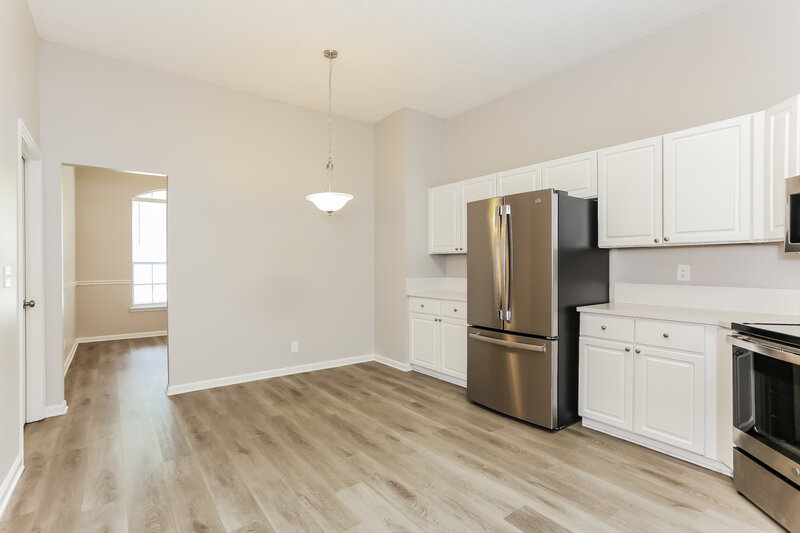 2,410/Mo, 4358 Jiggermast Ave Jacksonville, FL 32277 Kitchen View 2