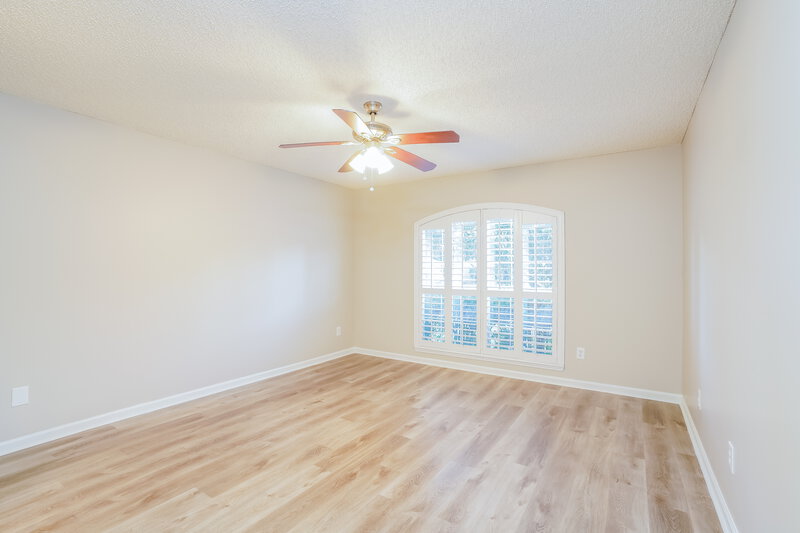 1,900/Mo, 2824 Cross Creek Dr Green Cove Springs, FL 32043 Main Bedroom View 2