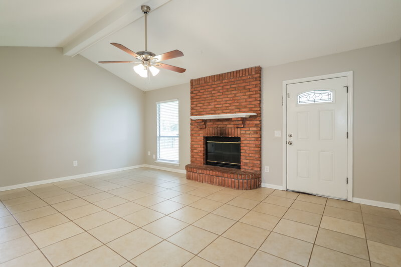 2,330/Mo, 1804 Sherwood Dr Middleburg, FL 32068 Living Room View