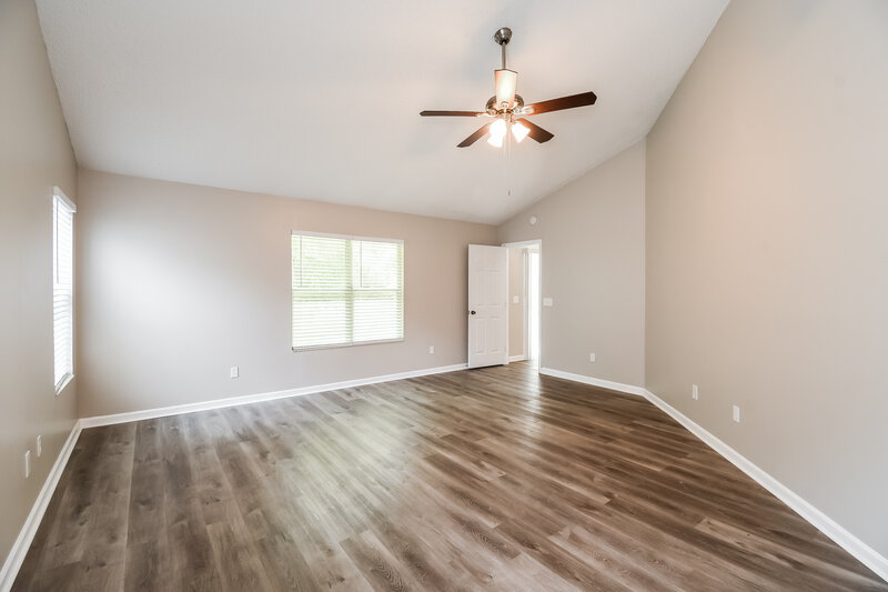 3,010/Mo, 465 Oldfield Dr Orange Park, FL 32003 Main Bedroom View 2