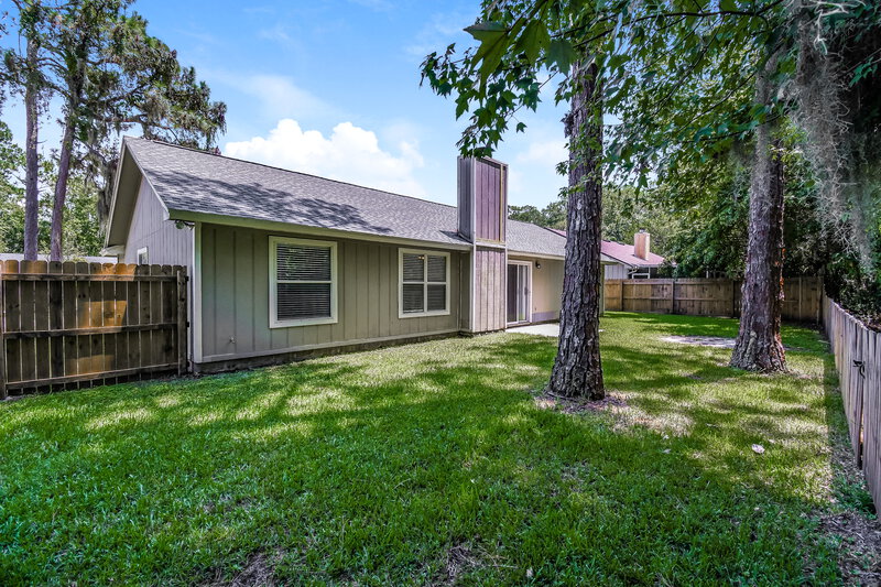 3,010/Mo, 465 Oldfield Dr Orange Park, FL 32003 Rear View