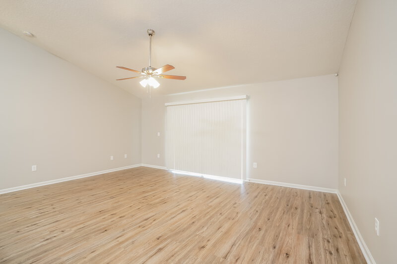 2,045/Mo, 2731 Creek Ridge Dr Green Cove Springs, FL 32043 Living Room View