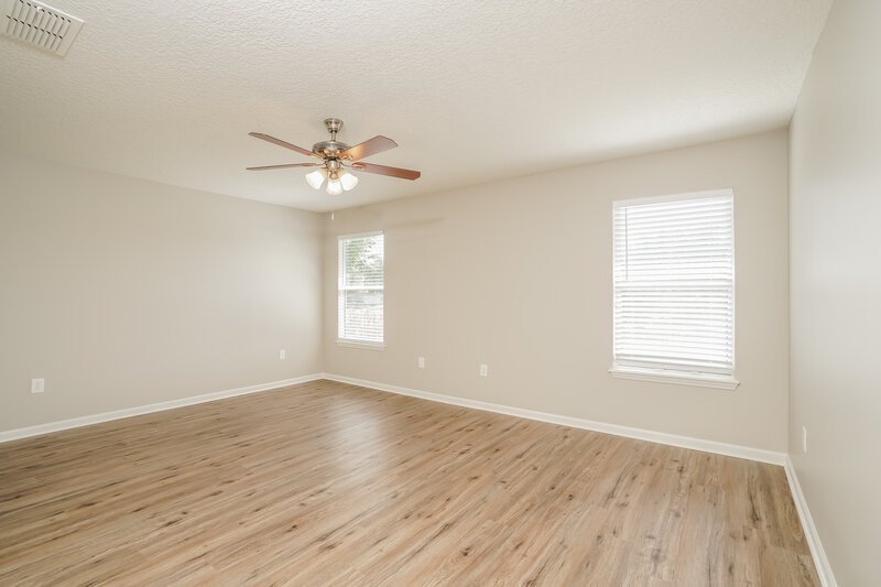 2,045/Mo, 2731 Creek Ridge Dr Green Cove Springs, FL 32043 Main Bedroom View