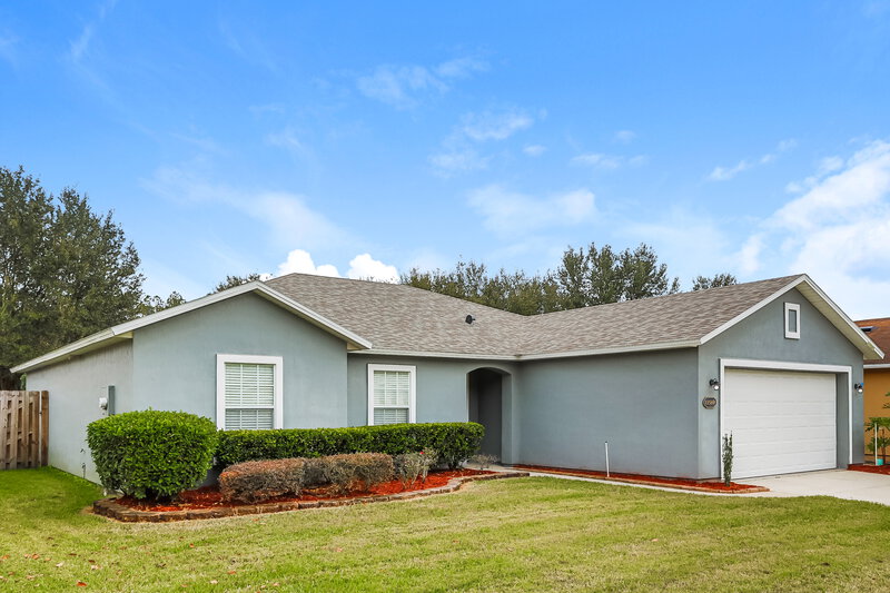 1,895/Mo, 11589 Pleasant Creek Dr Jacksonville, FL 32218 Front View 2