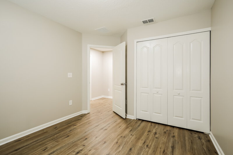 1,895/Mo, 11589 Pleasant Creek Dr Jacksonville, FL 32218 Bedroom View