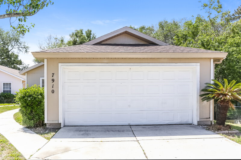 2,650/Mo, 7910 Cherry Blossom Dr S Jacksonville, FL 32216 External View