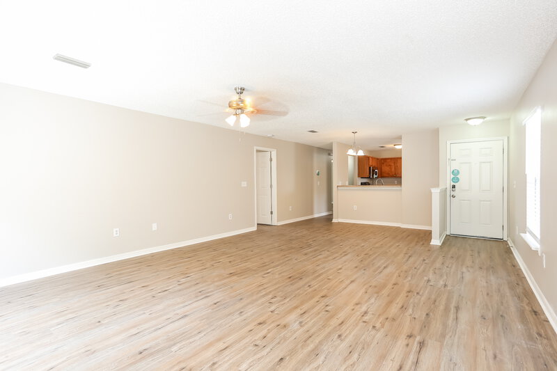 1,890/Mo, 7910 Cherry Blossom Dr S Jacksonville, FL 32216 Misc View 4