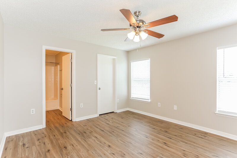 1,890/Mo, 7910 Cherry Blossom Dr S Jacksonville, FL 32216 Misc View 10