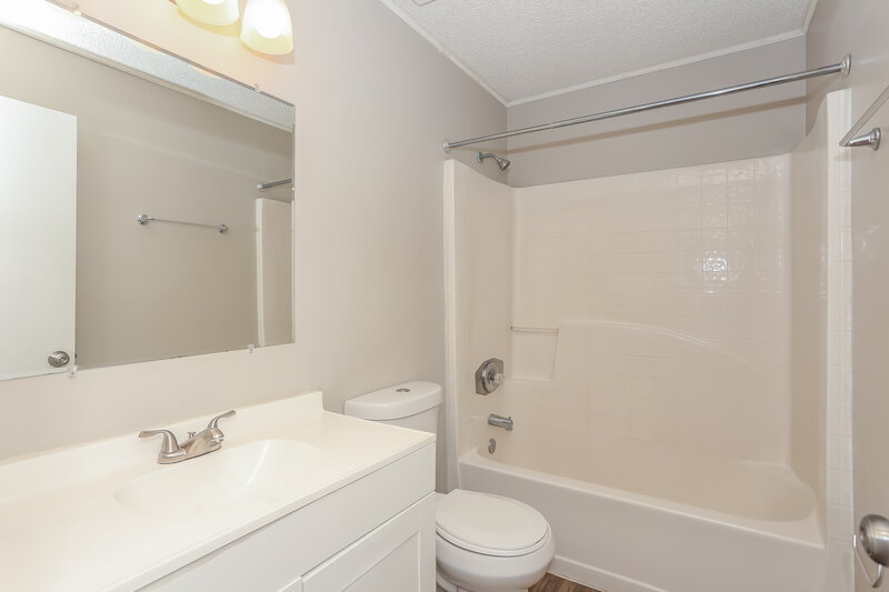 2,650/Mo, 7910 Cherry Blossom Dr S Jacksonville, FL 32216 Misc View 10
