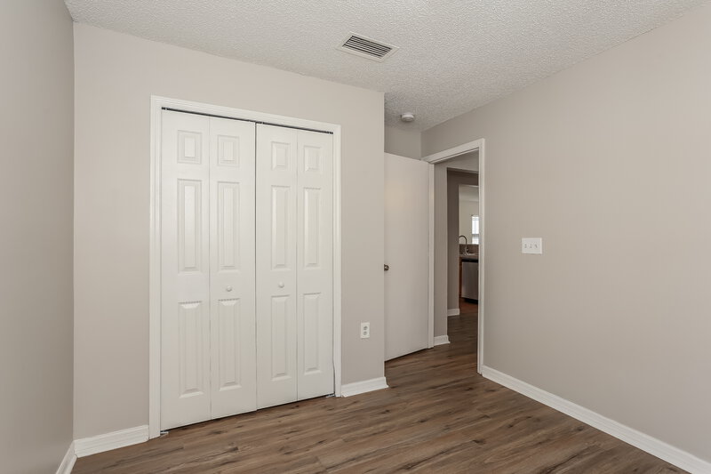 2,650/Mo, 7910 Cherry Blossom Dr S Jacksonville, FL 32216 Misc View 13