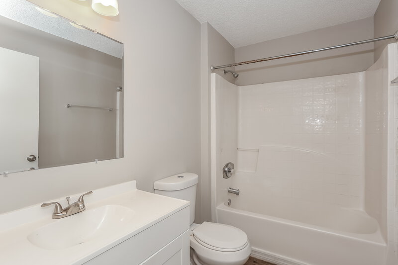 2,650/Mo, 7910 Cherry Blossom Dr S Jacksonville, FL 32216 Misc View 16