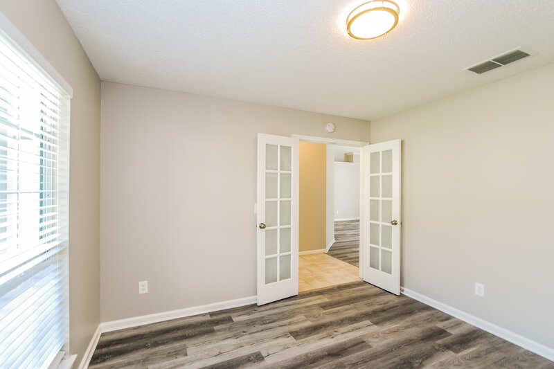 1,860/Mo, 7686 Fawn Lake Dr S Jacksonville, FL 32256 Misc View 12