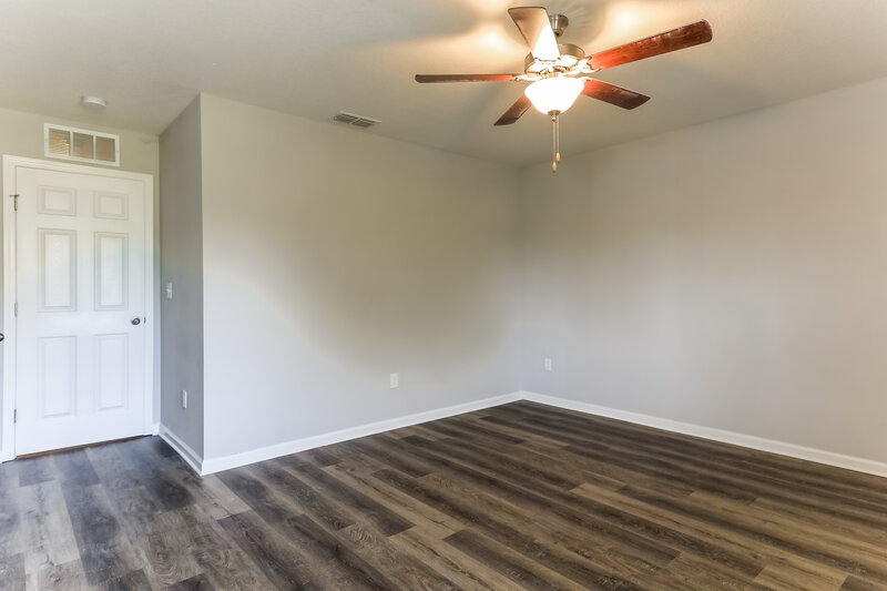 1,860/Mo, 5332 Walkers Ridge Dr Jacksonville, FL 32210 Main Bedroom View 2