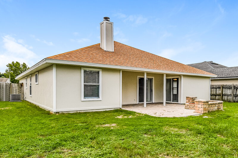 2,140/Mo, 3100 Havengate Dr Green Cove Springs, FL 32043 Rear View