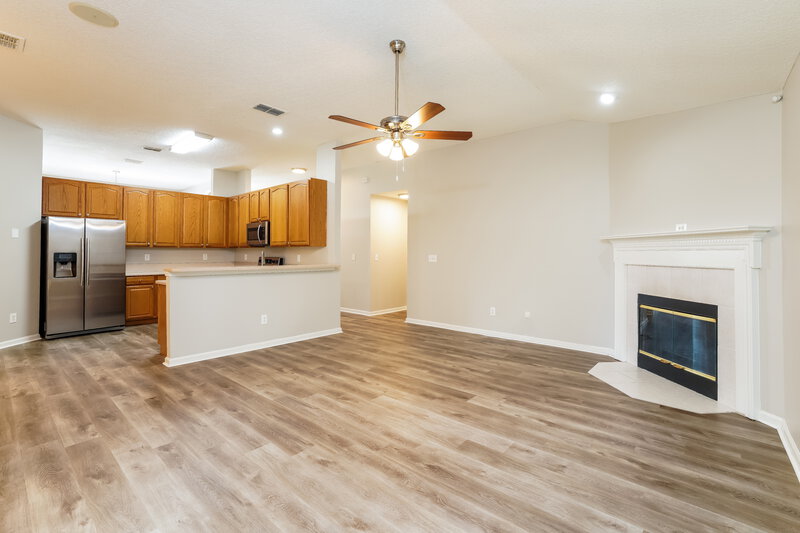 2,125/Mo, 1738 Loch Leven Ct Orange Park, FL 32065 Living Room View 2