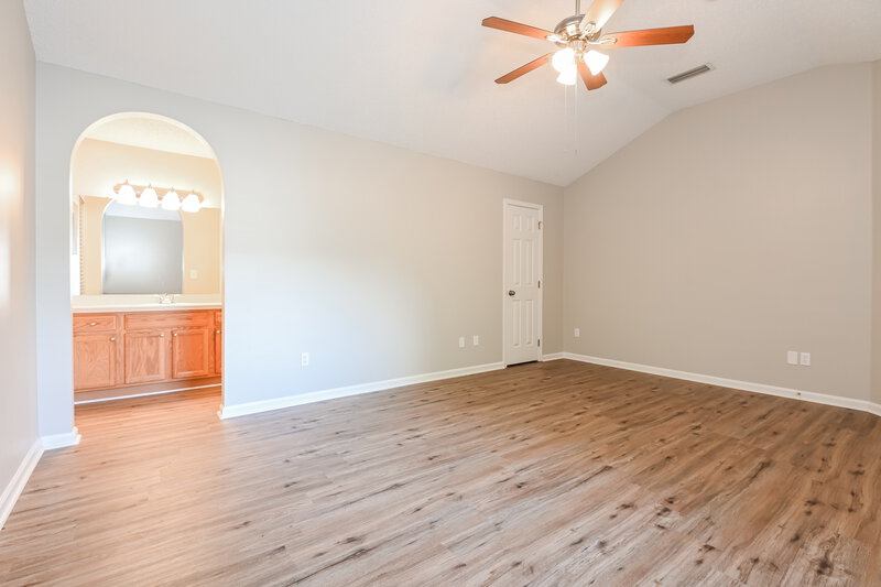 2,065/Mo, 1271 Brookwood Bluff Rd E Jacksonville, FL 32225 Main Bedroom View