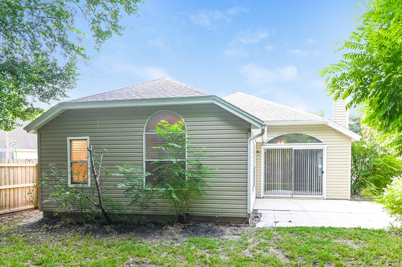2,065/Mo, 1271 Brookwood Bluff Rd E Jacksonville, FL 32225 Rear View