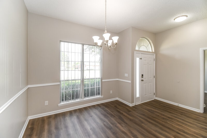 2,190/Mo, 6888 Kettle Creek Dr Jacksonville, FL 32222 Dining Room View