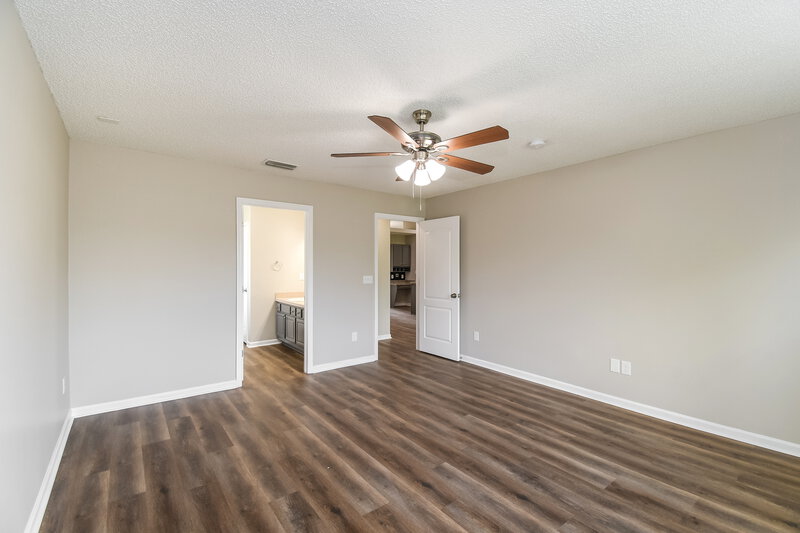 2,190/Mo, 6888 Kettle Creek Dr Jacksonville, FL 32222 Main Bedroom View