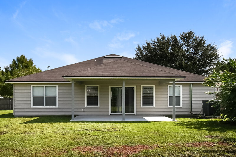 2,190/Mo, 6888 Kettle Creek Dr Jacksonville, FL 32222 Rear View