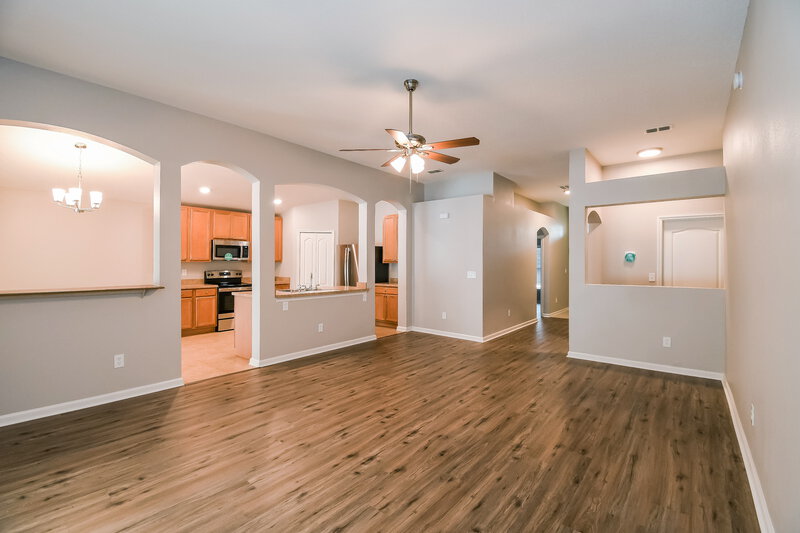 2,135/Mo, 10843 Birchard Ln Jacksonville, FL 32257 Living Room View