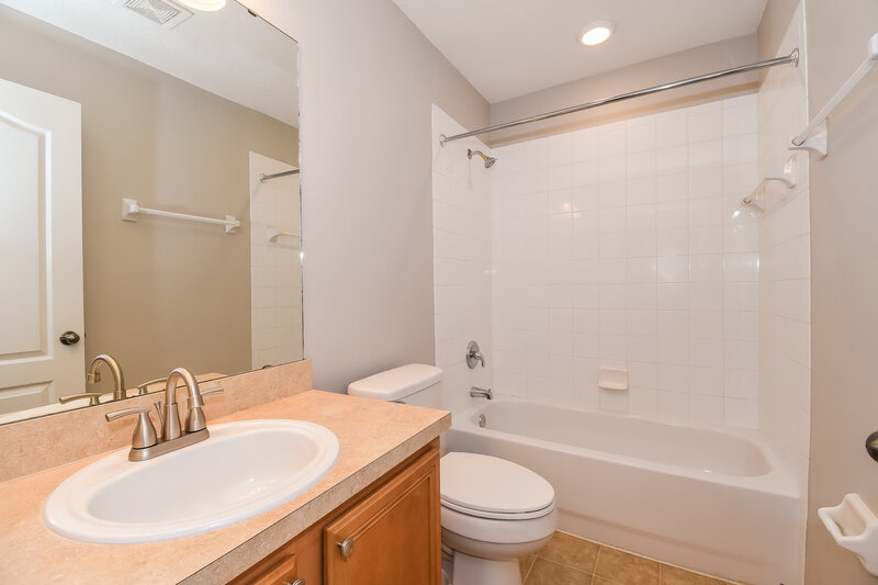 2,135/Mo, 10843 Birchard Ln Jacksonville, FL 32257 Bathroom View 2