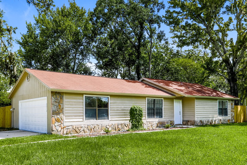 1,755/Mo, 2212 Albury Ct Middleburg, FL 32068 Front View 2