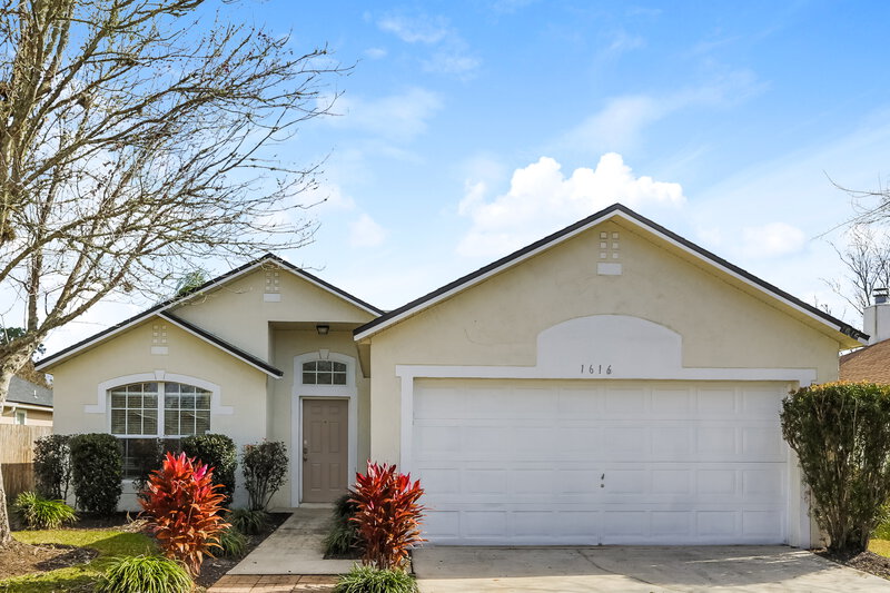 1,910/Mo, 1616 Dartmouth Dr Middleburg, FL 32068 External View