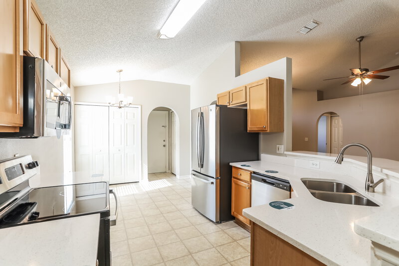 1,910/Mo, 1616 Dartmouth Dr Middleburg, FL 32068 Misc View 5