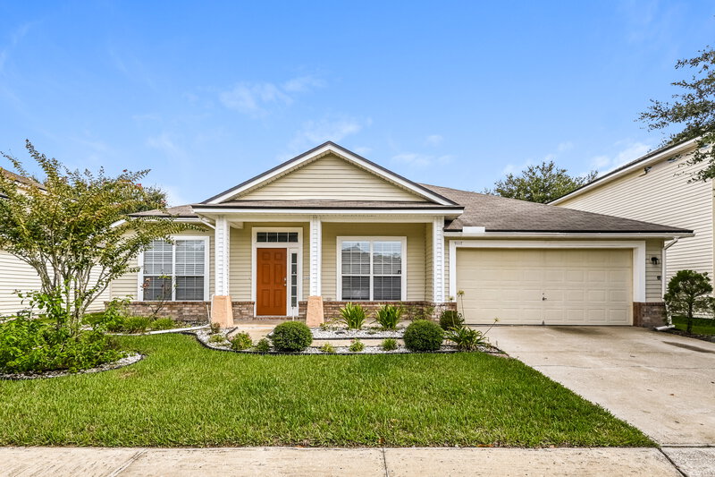 2,045/Mo, 9117 Prosperity Lake Dr Jacksonville, FL 32244 External View
