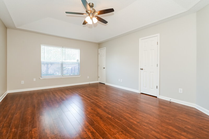 2,045/Mo, 9117 Prosperity Lake Dr Jacksonville, FL 32244 Main Bedroom View