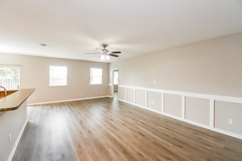 1,710/Mo, 5120 Magnolia Valley Dr Jacksonville, FL 32210 Living Room View