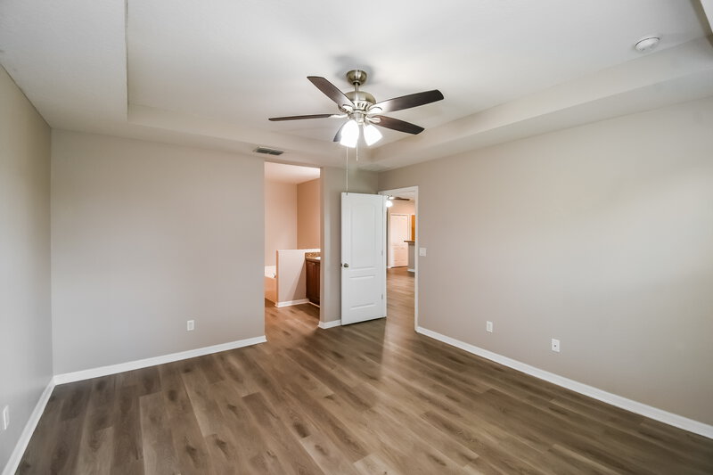 1,710/Mo, 5120 Magnolia Valley Dr Jacksonville, FL 32210 Main Bedroom View 2