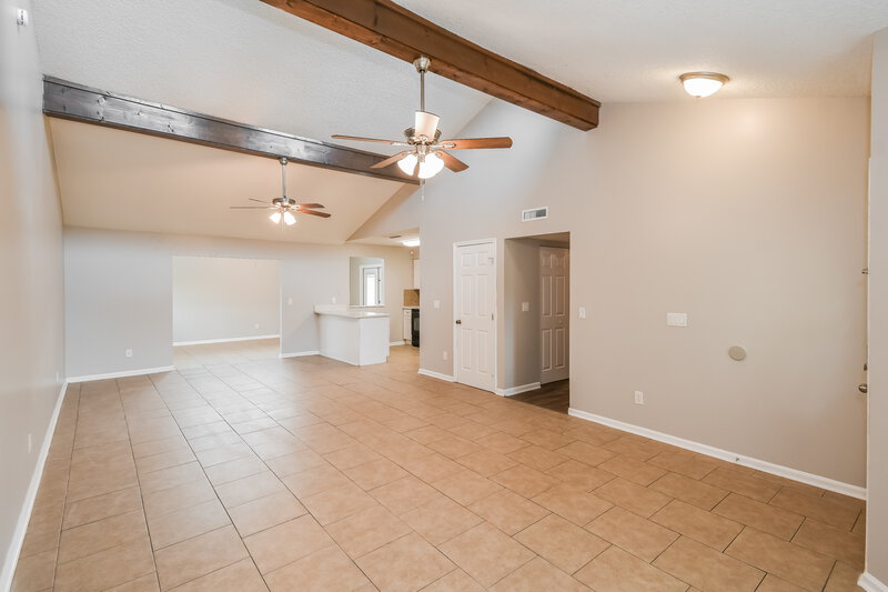 1,975/Mo, 1967 Bluebird Run W Orange Park, FL 32073 Living Room View
