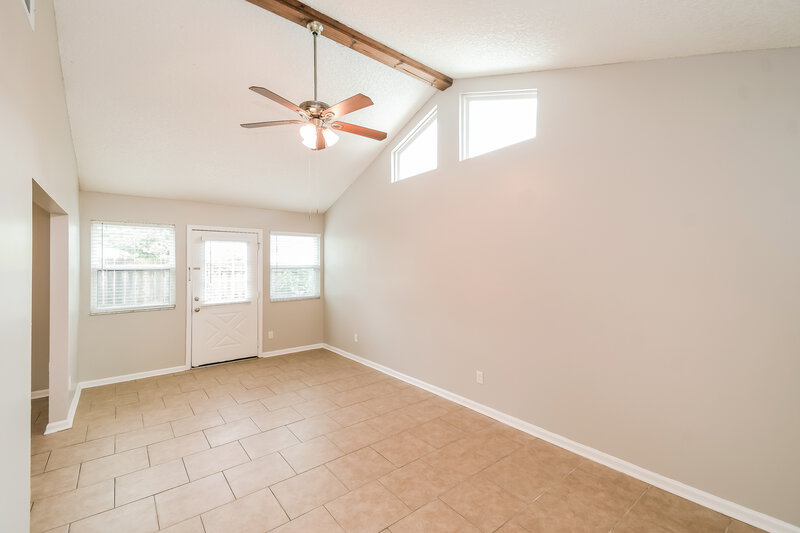 1,975/Mo, 1967 Bluebird Run W Orange Park, FL 32073 Dining Room View 2