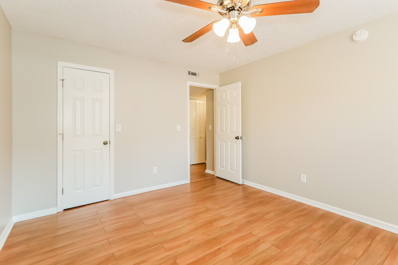 2,560/Mo, 1967 Bluebird Run W Orange Park, FL 32073 Main Bedroom View 2