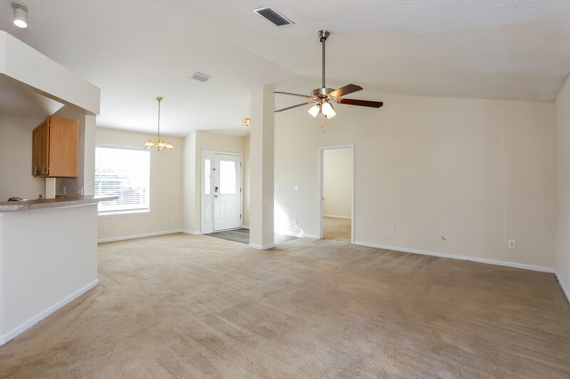 1,770/Mo, 11485 Rolling River Blvd Jacksonville, FL 32219 Living Room View
