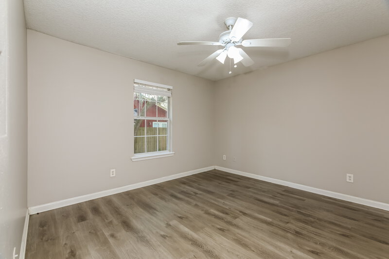 1,940/Mo, 416 S 13th Ter Fernandina Beach, FL 32034 Main Bedroom View