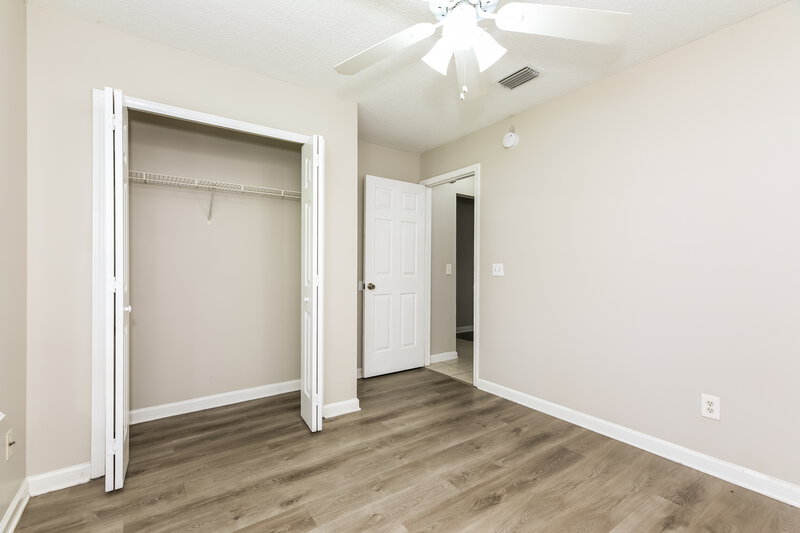 1,940/Mo, 416 S 13th Ter Fernandina Beach, FL 32034 Bedroom View