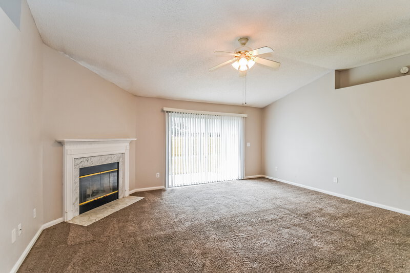 1,785/Mo, 427 Federal Hill Rd Orange Park, FL 32073 Living Room View
