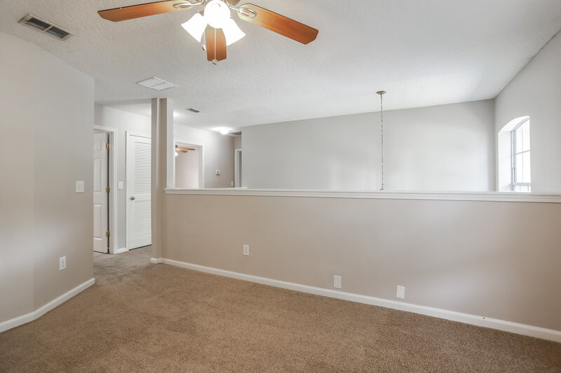 2,675/Mo, 341 W Tropical Trce Jacksonville, FL 32259 Loft View