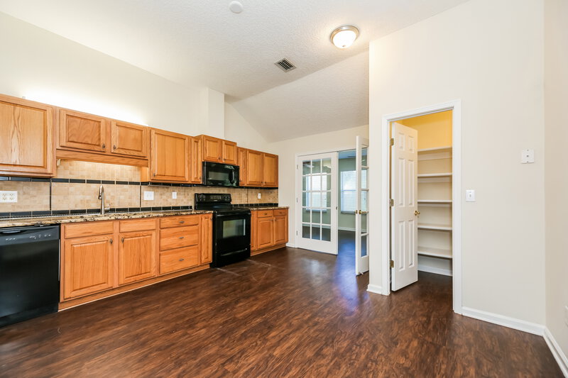 2,590/Mo, 1217 Fruit Cove Rd S Saint Johns, FL 32259 Kitchen View