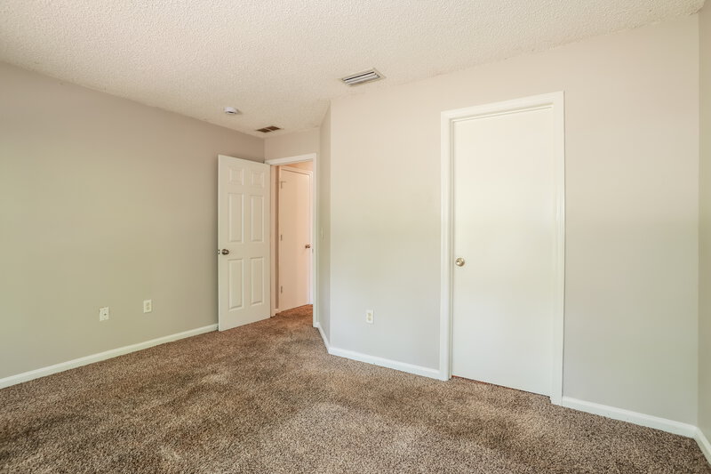 1,890/Mo, 5690 Chirping Way W Jacksonville, FL 32222 Main Bedroom View 2