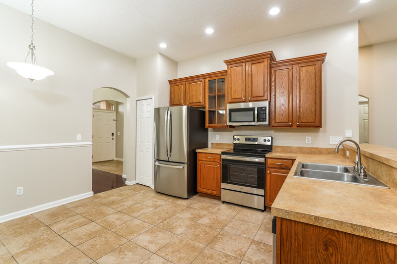 2,065/Mo, 2108 Sandy Branch Pl St Augustine, FL 32092 Kitchen View 2